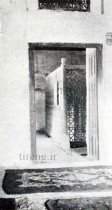 نمای درونی ضریح بنای قدیمی آرامگاه شیخ طبرسی